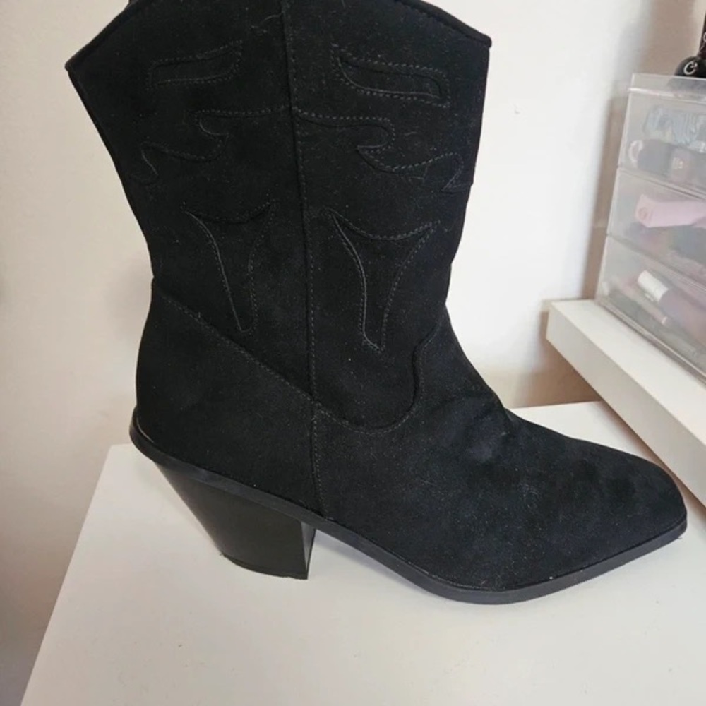 Black Suede Western-Style Block Heel Ankle Boots